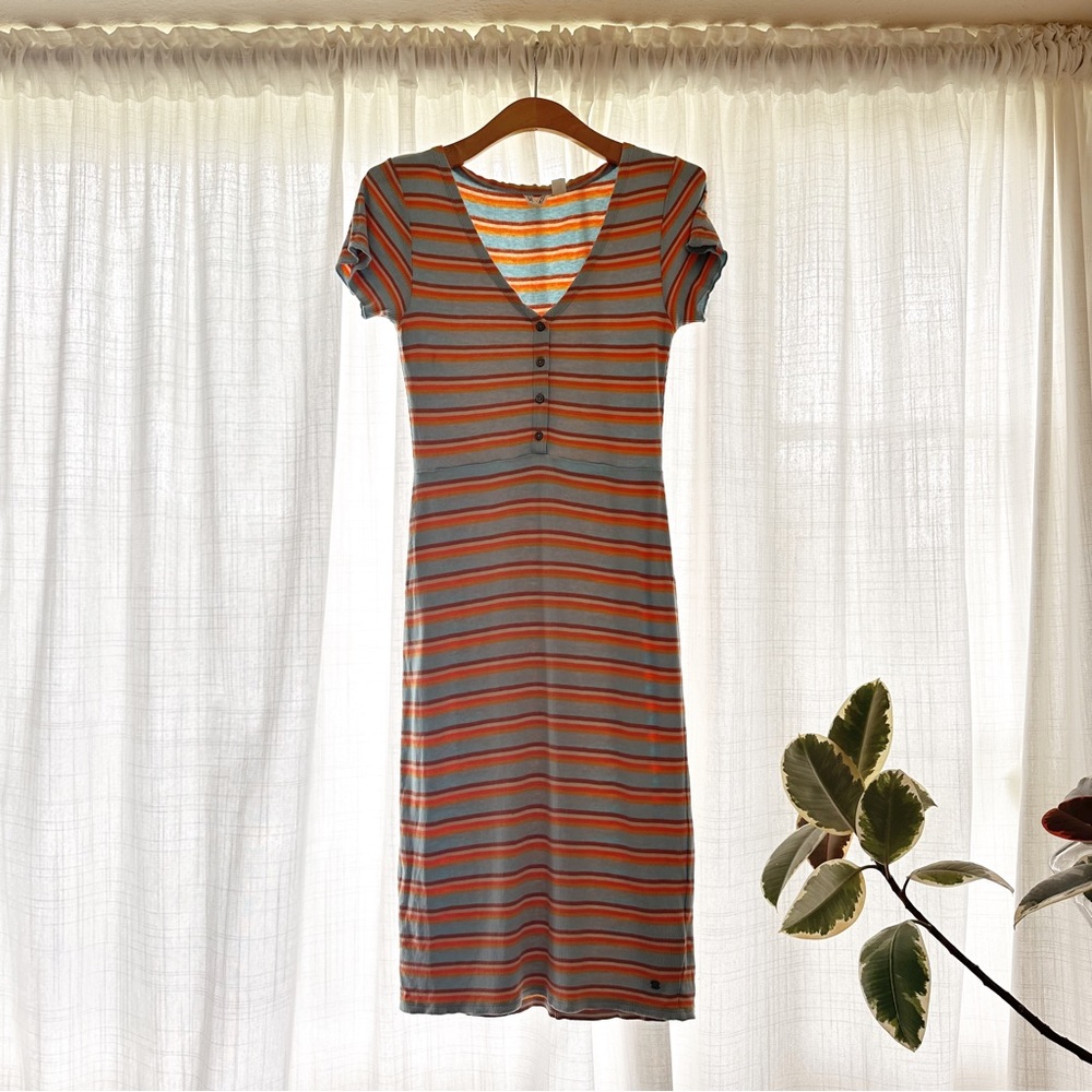 RETRO 70’s inspired rib knit stripe midi dress